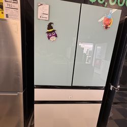 Samsung Bespoke 4-Door French in Blue & White Glass - Counter Depth