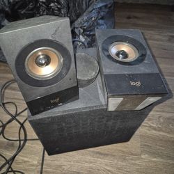 Multimedia Speaker System