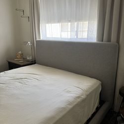 Queen Size Bed And Mattress