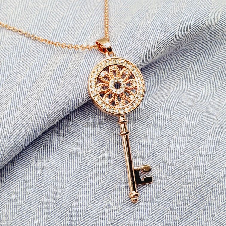 "Hollow Flower CZ Dainty Micro Pave Rose Gold Plated Necklace for Women, EVGG1096