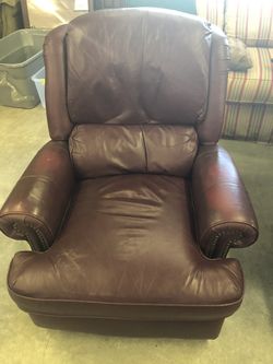 Nice recliners in great shape (ASK ABOUT DELIVERY)