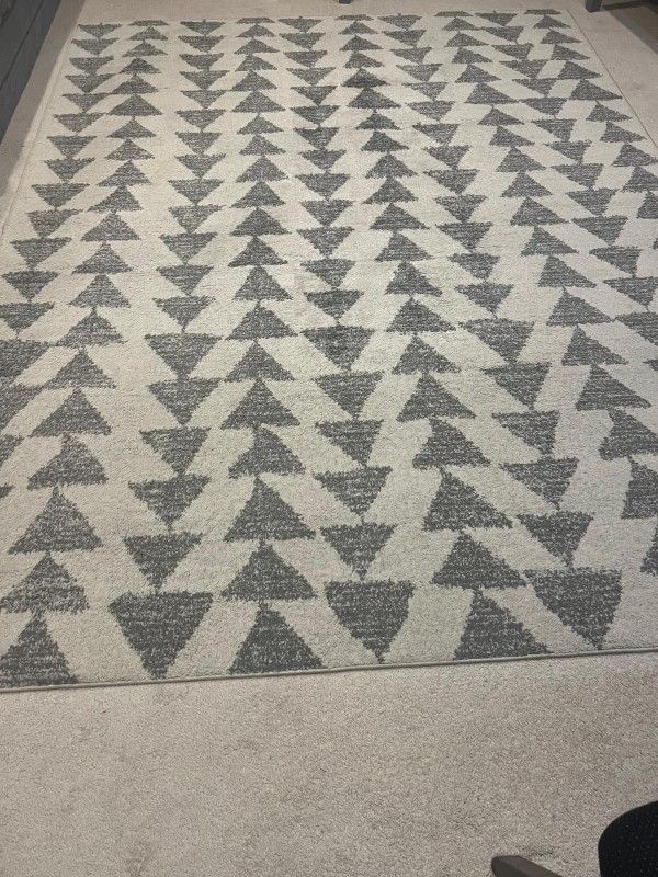 7.8X10 JONATHAN Y Moroccan Rug
