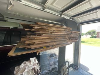 Moving Boxes and paper - FREE