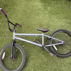 Free agent lumen BMX bike 20in