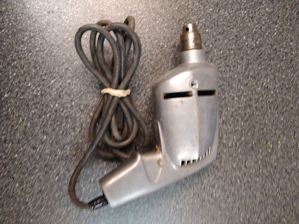 CHICAGO POWER TOOL. CO. VINTAGE 3/8. DRILL WORKS PERFECTLY