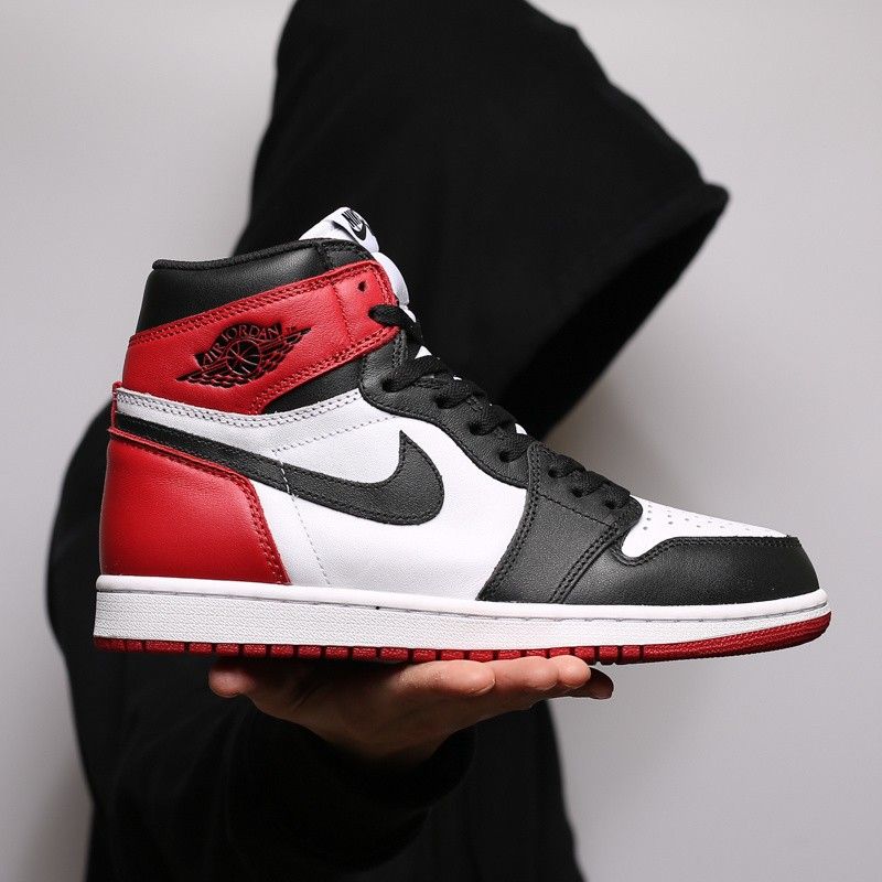 Nike Air Jordan 1 High sneakers