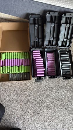 18650 Lithium Batteries.