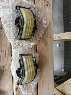 2017-2026 side marker lights.