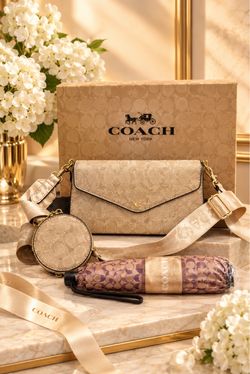 Coach Signature Crossbody Bag Gift Set