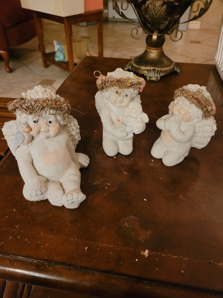Set Of 3 Vintage Dreamsicle Figurines