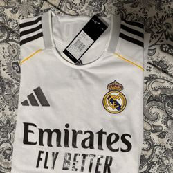 Real Madrid Home Jersey Player Edition 25/26