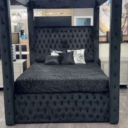 NEW IN BOX Queen Size Black Tufted Velvet Canopy Bed Frame 