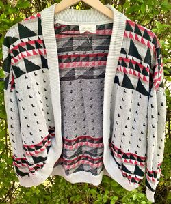 Womens Cardigan Sweater Sz MEDIUM Tribal