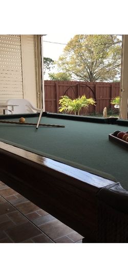 Table Billiar