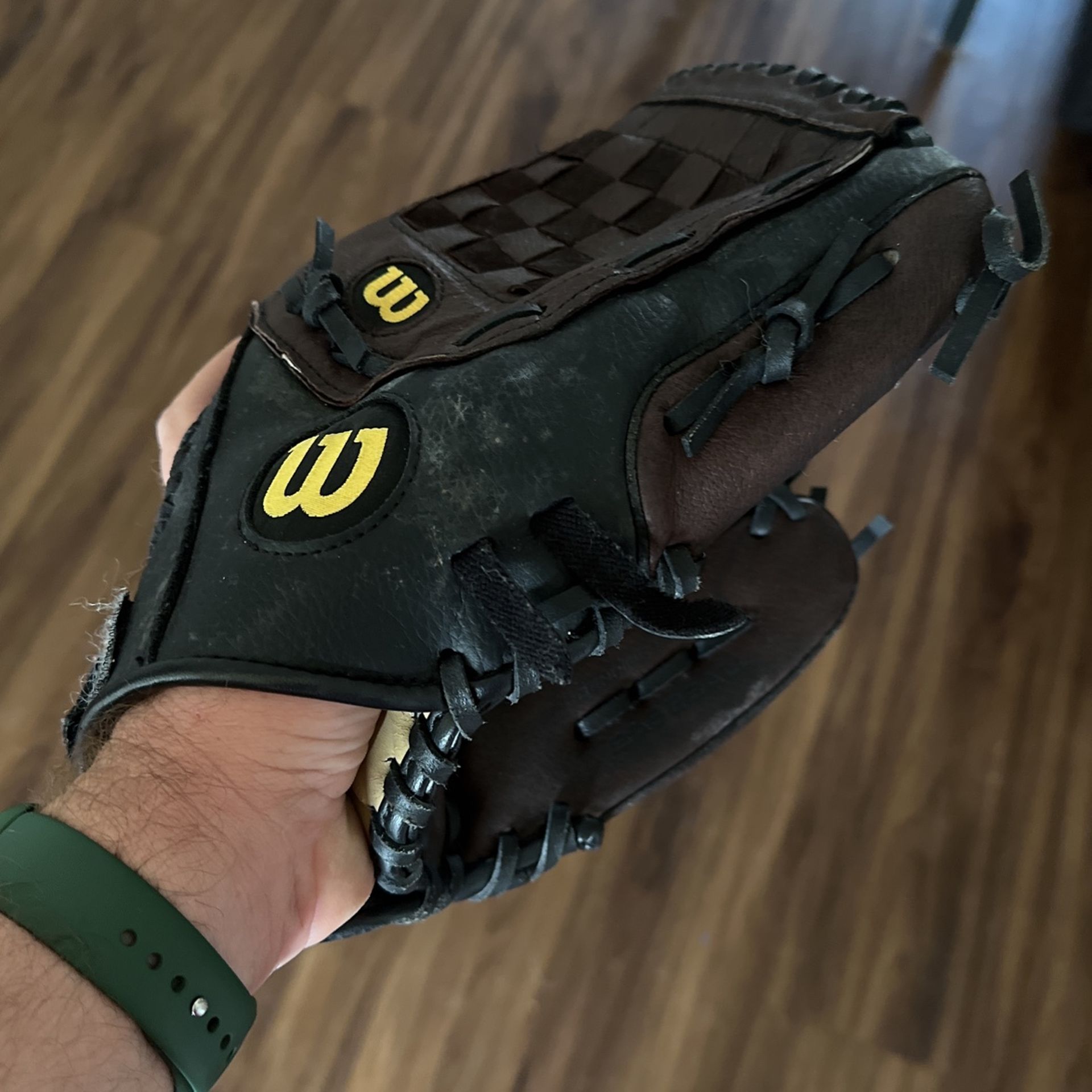 Wilson Youth Baseball Glove 