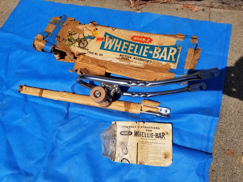 Nos schwinn Wham-o wheelie bar very rare