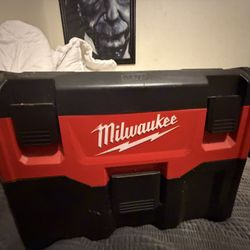 M18 18-Volt 2 Gal. Lithium-Ion Cordless Wet/Dry Vacuum