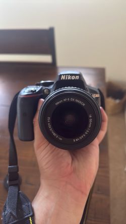 Nikon D5300 DSLR Camera with 18–55mm Lens – Excellent Working Condition