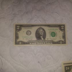 Currency 2 DOLLAR Bills With The Follow Serial Number G(contact info removed)0A TO G(contact info removed)0A