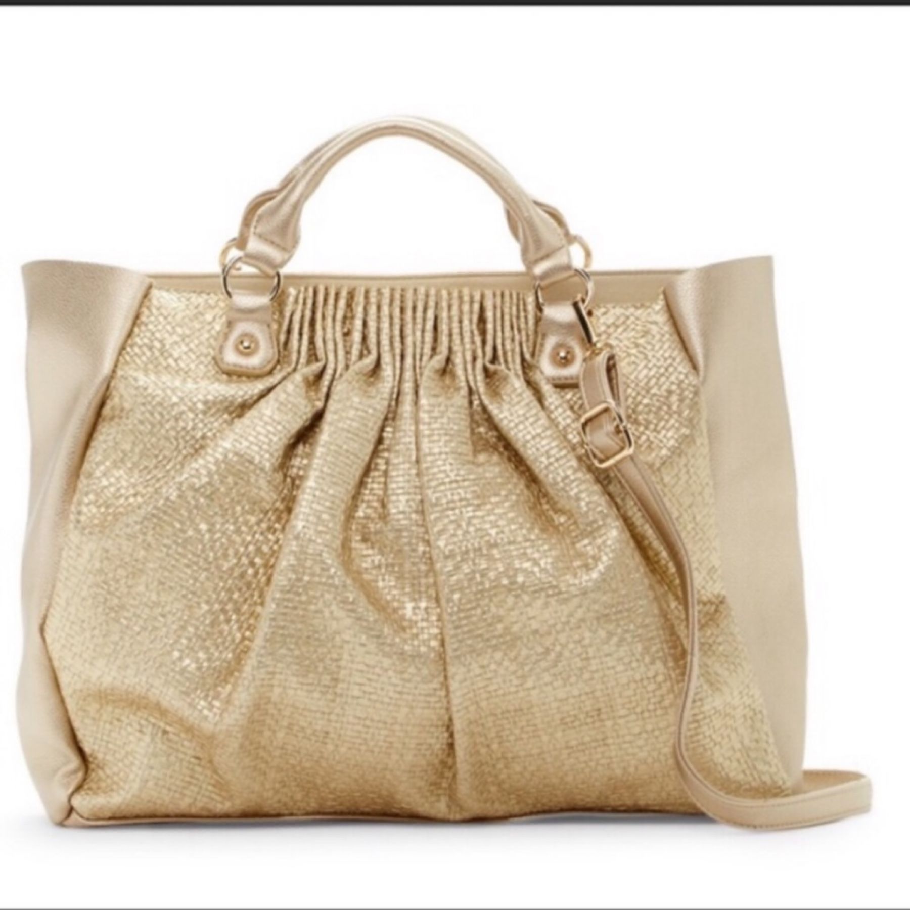 Branwen Large Weekend Gold Tote