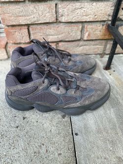 Adidas Yeezy 500 Utility Black F36640 Kanye West Men’s Size 10.5  Preowned condition  No box included