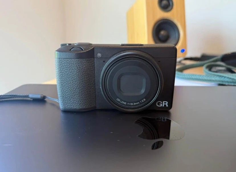 Mint Digital Camera Ricoh GR III HDF