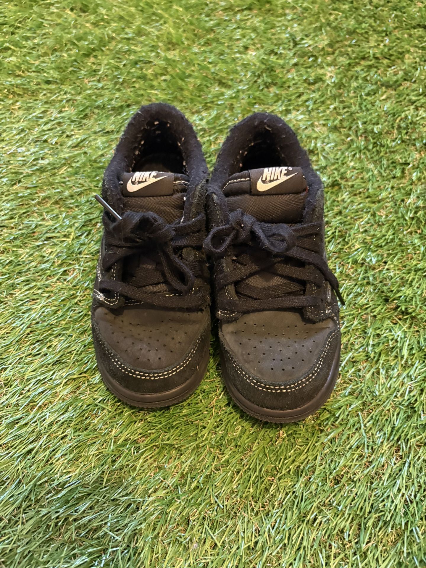 Jordan 1 Retro Low OG SP Travis Scott "Black Phantom"