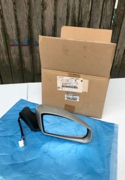 Nissan right side mirror
