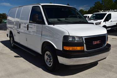 2020 GMC Savana Cargo