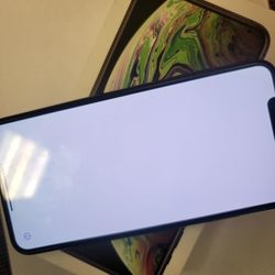 Unlocked IPhone XS MAX 64GB