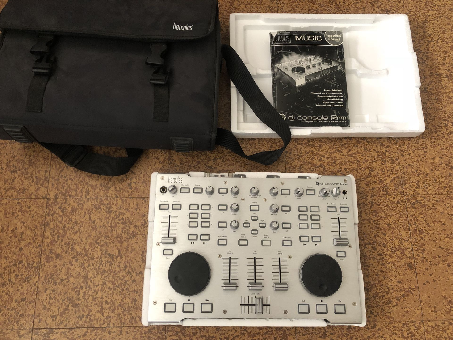 Hercules DJ console