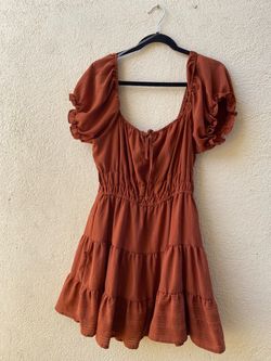 (3) dresses