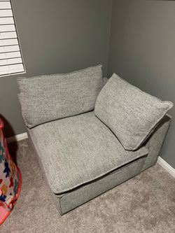 Sectional Sofa Lounge Chair NEED GONE TODAY