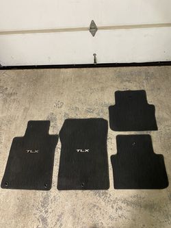 2018 Acura TLX floor mats