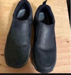 Mens shoes size 9.5