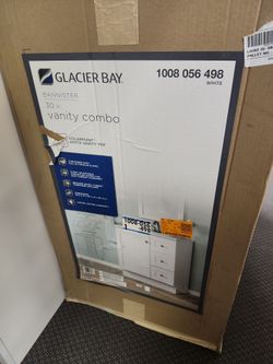 Glacier Bay
Bannister 31 in. Single Sink White Bath Vanity with Granite-Look Colorpoint White Cultured Marble Top (Assembled)