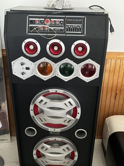 Speaker With Lights and Equalizer .