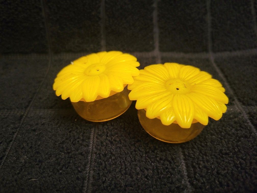 Vintage Jaydon Inc Sunflower/Daisy Salt & Pepper Shakers 1950's