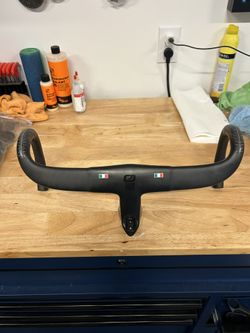 Pinarello Dogma F12 Handlebars