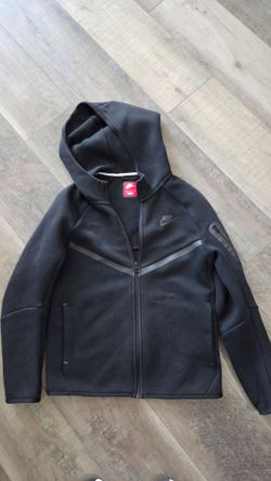 Nike Tech black hoodie