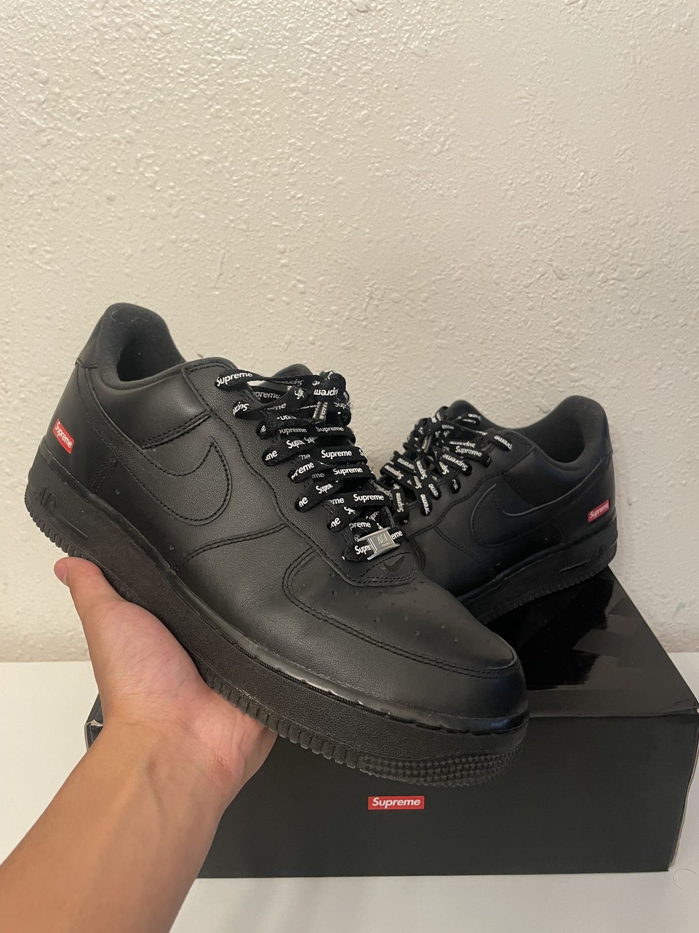 Supreme Air Forces (Black) for Sale in Lincoln Acres, CA - OfferUp