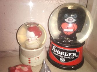 Snow globes