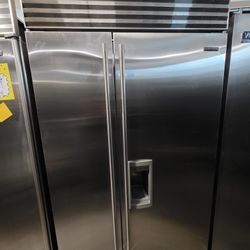 42" SUB ZERO BUILT IN STAINLESS STEEL REFRIGERATOR 