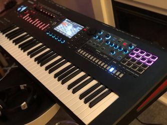 Roland Fantom 6 Workstation