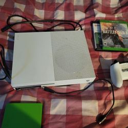 Xbox One S 