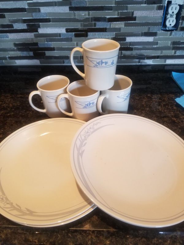 Lot of corelle dishes for Sale in Granger, IN - OfferUp