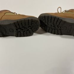 Kids size 2 Timberlands