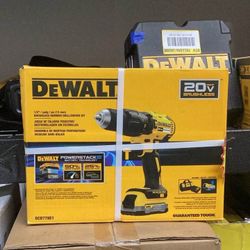 DEWALT POWERSTACK 1/2-in 20-volt max 1.7 -Amp Variable Speed Brushless Cordless Hammer Drill
