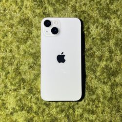 iPhone 14 | 128GB | Starlight | Factory Unlocked