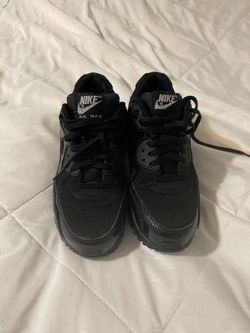 Women’s black Air Max